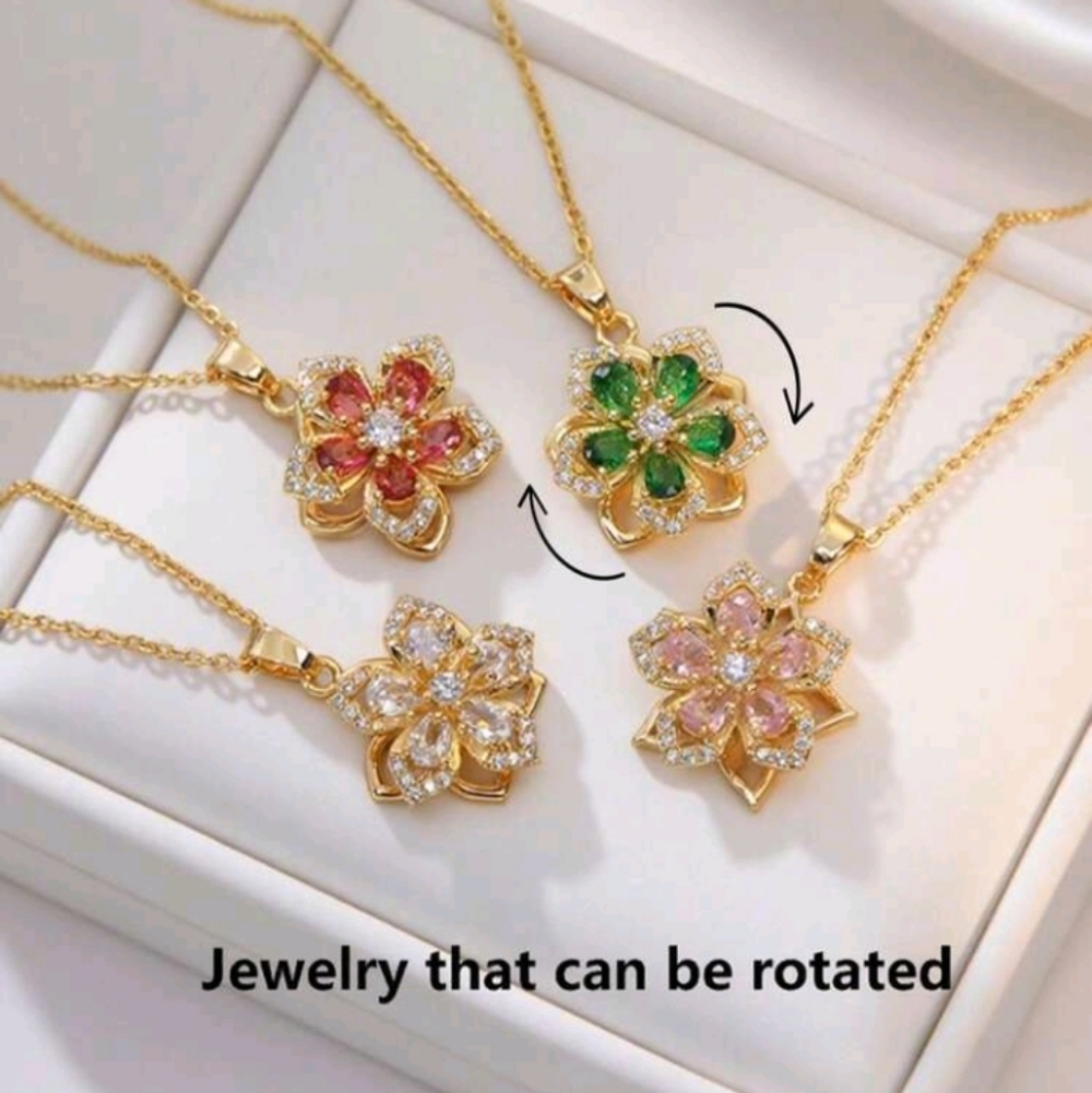 New Elegant Gold and Green Floral Spinner Pendant Necklace - Picture 3 of 3